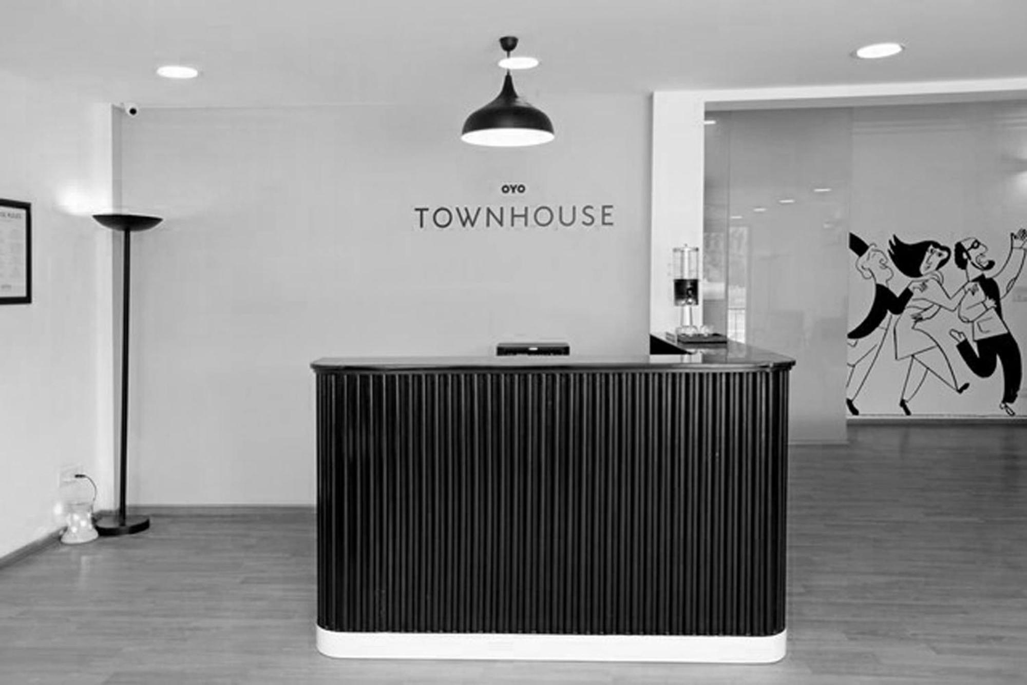 Oyo Townhouse 17 Huda City Center Near Leisure Valley Park 구르가온 외부 사진