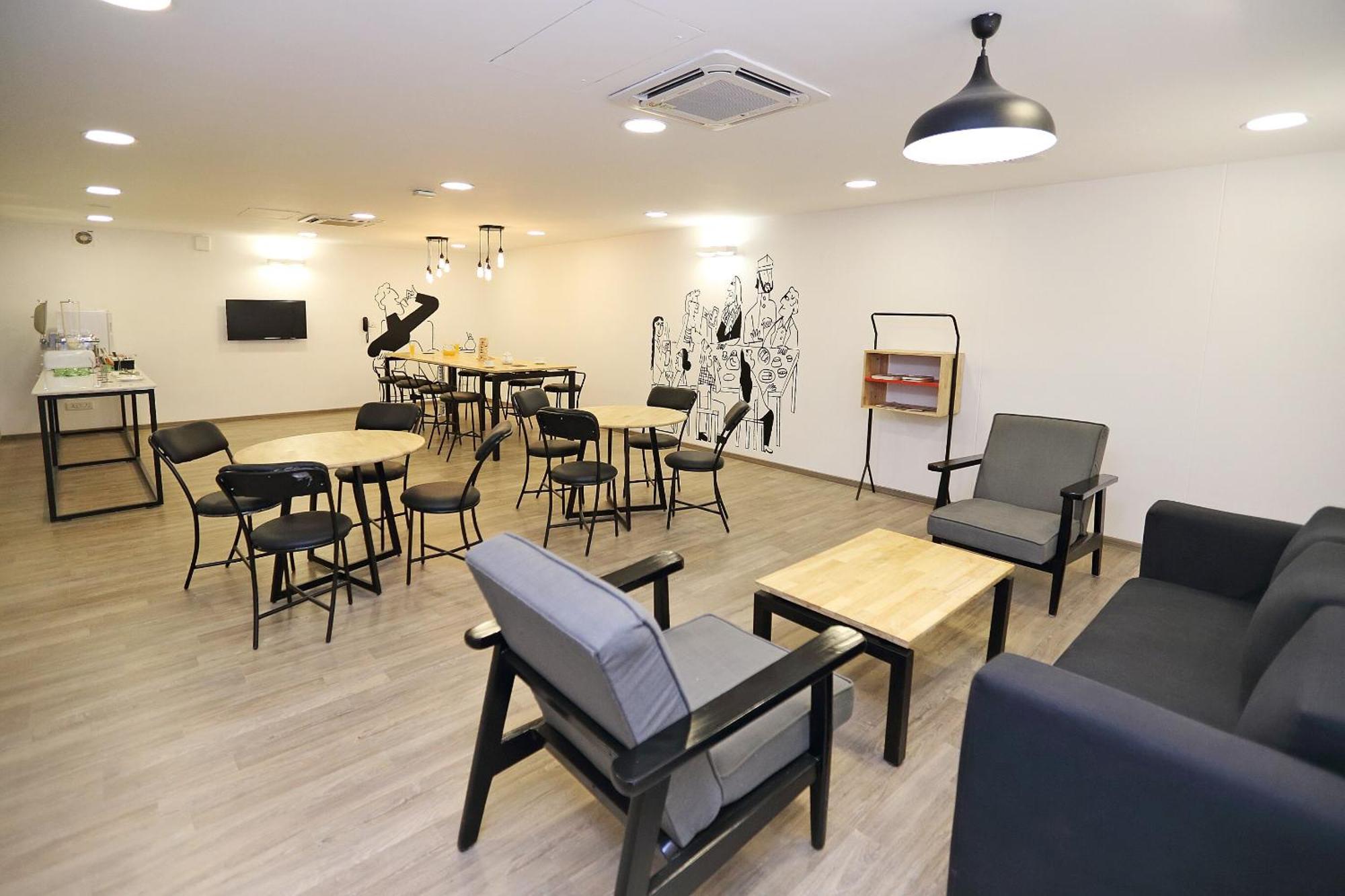 Oyo Townhouse 17 Huda City Center Near Leisure Valley Park 구르가온 외부 사진